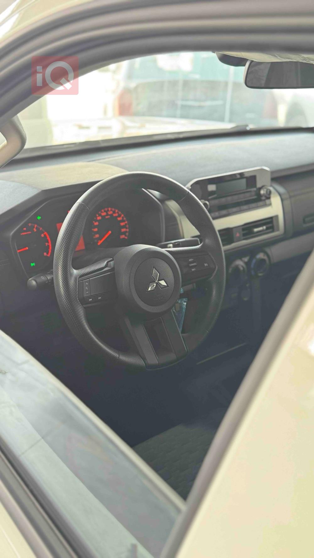 میتسوبیشی L200